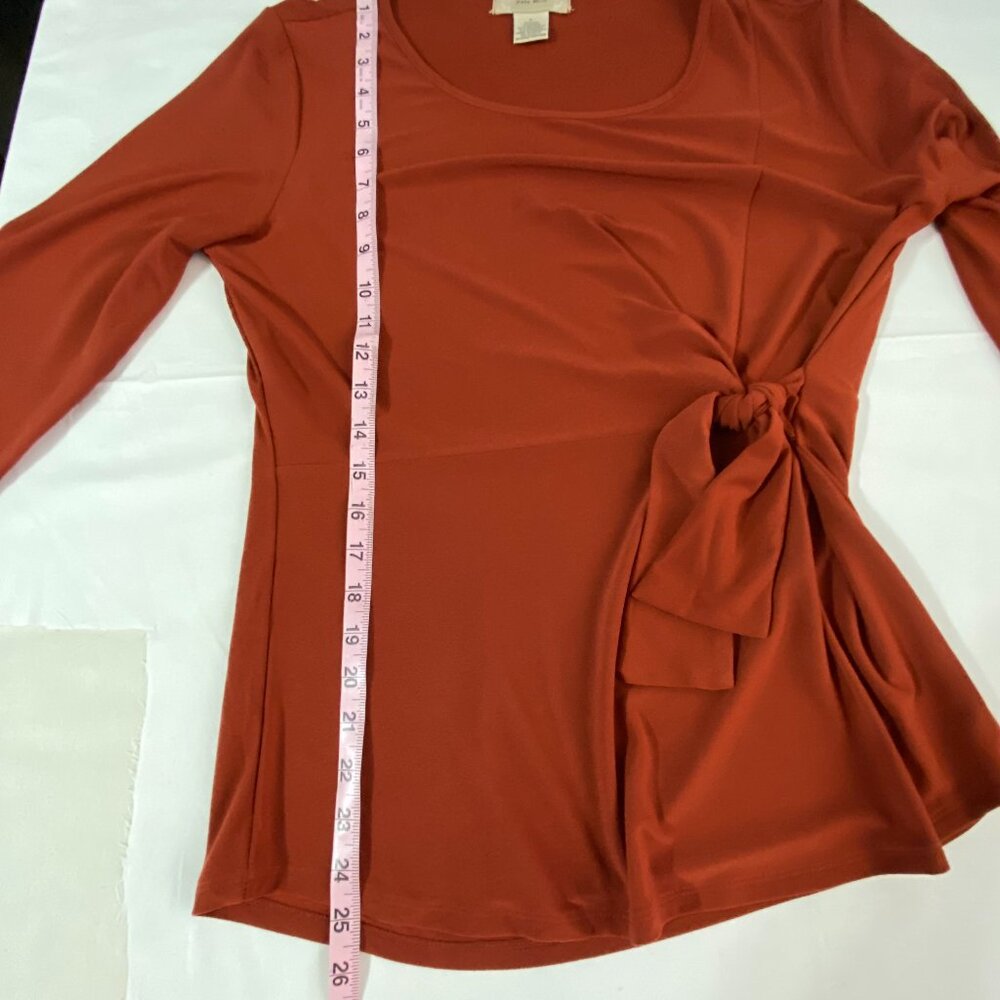 DIANA BELLE LARGE WRAP TOP - Picture 5 of 7